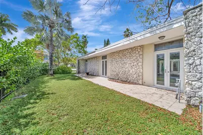 111 S Hibiscus, Miami Beach, FL 33139 - Photo 23