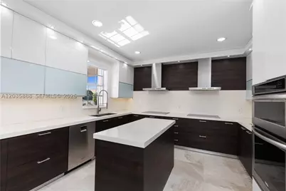 2505 Hunters Run, Weston, FL 33327 - Photo 13