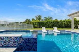 2505 Hunters Run, Weston, FL 33327 - Photo 3
