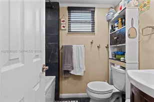 3777 NW 78th, Davie, FL 33024 - Photo 31