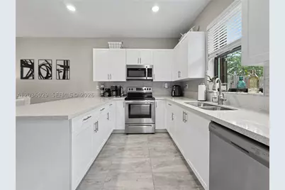 1608 SW 28th, Fort Lauderdale, FL 33315 - Photo 3