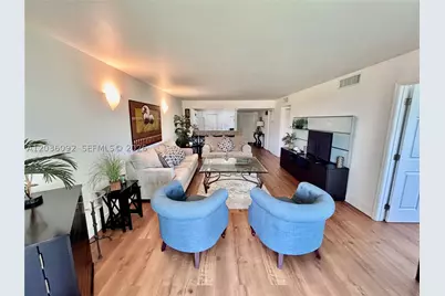 3051 S Palm Aire #102, Pompano Beach, FL 33069 - Photo 7