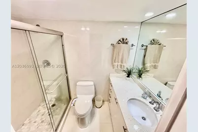 3051 S Palm Aire #102, Pompano Beach, FL 33069 - Photo 11