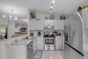 12026 NW 11th, Pembroke Pines, FL 33026 - Photo 13