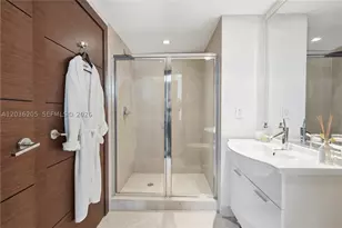 465 Brickell, Miami, FL 33131 - Photo 21