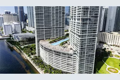 465 Brickell #2101, Miami, FL 33131 - Photo 3