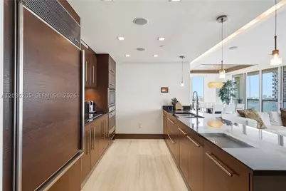 465 Brickell #2101, Miami, FL 33131 - Photo 9