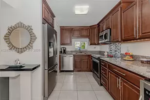 9410 N Hollybrook Lake, Pembroke Pines, FL 33025 - Photo 3