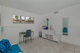 9410 N Hollybrook Lake, Pembroke Pines, FL 33025 - Photo 17
