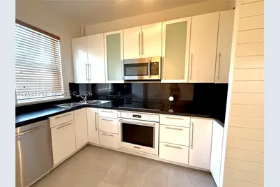 900 16th #108, Miami Beach, FL 33139 - Photo 9