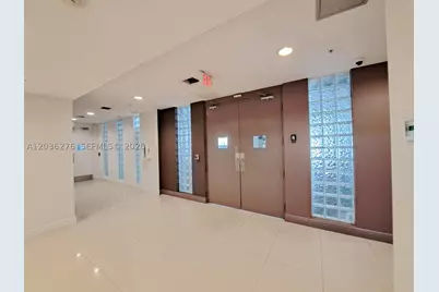 120 SW 8th #703, Miami, FL 33130 - Photo 19