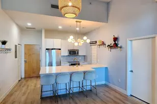 244 Biscayne, Miami, FL 33132 - Photo 3