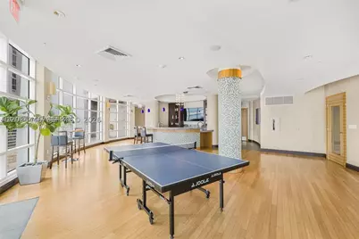 244 Biscayne #301, Miami, FL 33132 - Photo 17