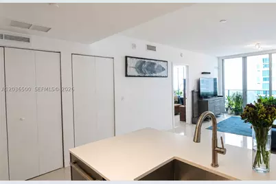 488 NE 18th #3007, Miami, FL 33132 - Photo 5