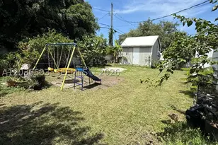 1055 NW 58th, Miami, FL 33127 - Photo 15