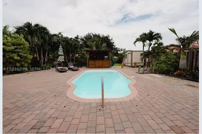 1935 NE 35th, Homestead, FL 33033 - Photo 31