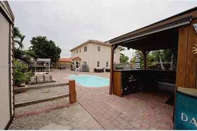1935 NE 35th, Homestead, FL 33033 - Photo 29