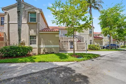 10994 Neptune, Cooper City, FL 33026 - Photo 3