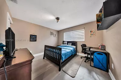 10431 SW 93rd, Miami, FL 33176 - Photo 15