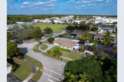10431 SW 93rd, Miami, FL 33176 - Photo 73