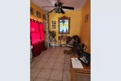 26 NW 24th, Miami, FL 33125 - Photo 13