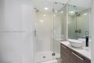 650 NE 32nd, Miami, FL 33137 - Photo 19