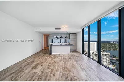 650 NE 32nd #4407, Miami, FL 33137 - Photo 3