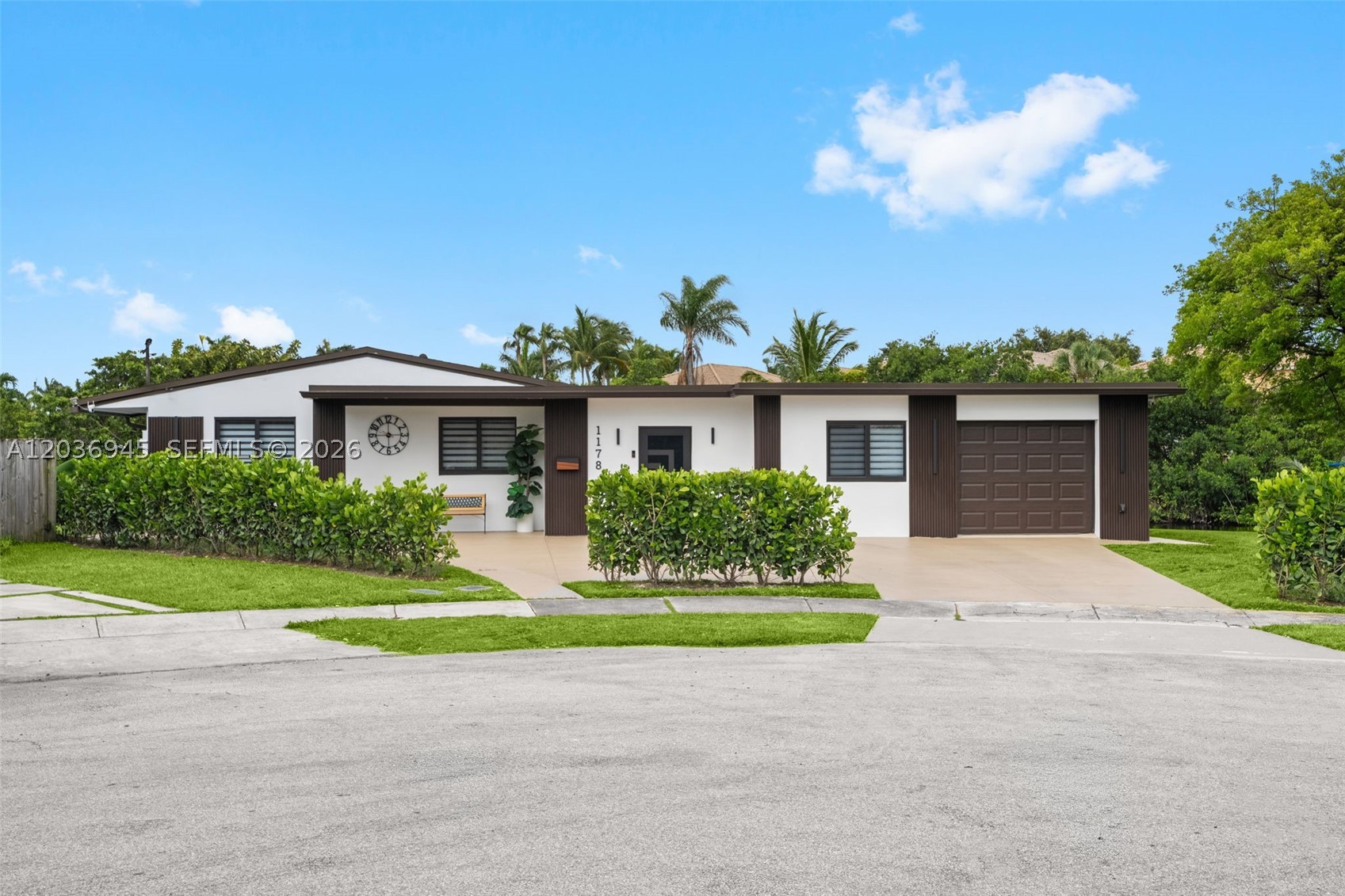 1178 Grant - 1178 Grant, Hollywood, FL 33019 Luxury Property | Jose Angel Pina