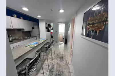 100 Lincoln #1001, Miami Beach, FL 33139 - Photo 3