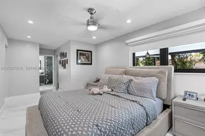 11 W 59th, Hialeah, FL 33012 - Photo 17