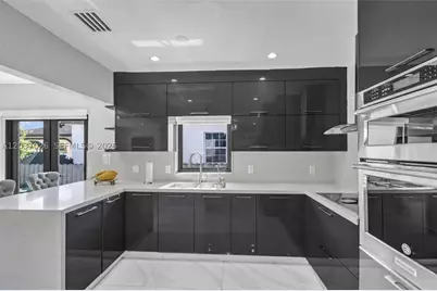 11 W 59th, Hialeah, FL 33012 - Photo 13