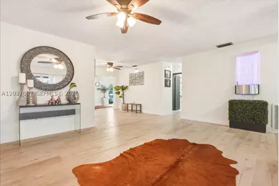 8580 NW 20th, Sunrise, FL 33322 - Photo 5
