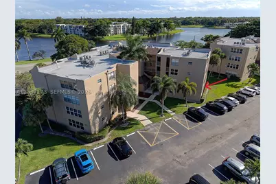 9480 Tangerine #101, Davie, FL 33324 - Photo 1