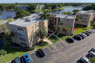9480 Tangerine, Davie, FL 33324 - Photo 1
