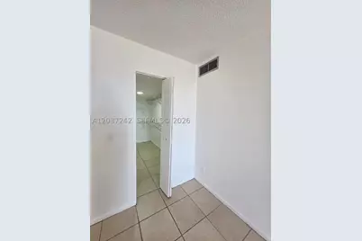 13499 Biscayne #706, North Miami, FL 33181 - Photo 19