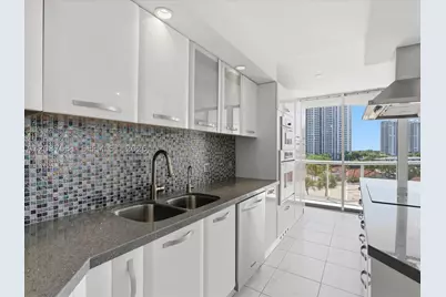 3610 Yacht Club #702, Aventura, FL 33180 - Photo 13