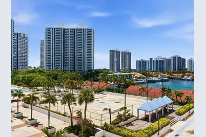 3610 Yacht Club #702, Aventura, FL 33180 - Photo 37