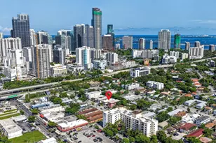 450 SW 9th, Miami, FL 33130 - Photo 29