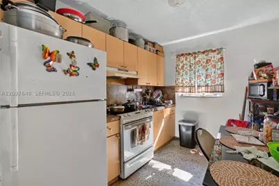 450 SW 9th, Miami, FL 33130 - Photo 33