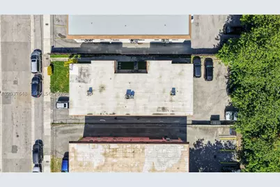 450 SW 9th, Miami, FL 33130 - Photo 15