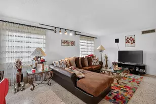 450 SW 9th, Miami, FL 33130 - Photo 43