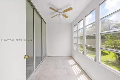 9441 Evergreen #206, Davie, FL 33324 - Photo 7