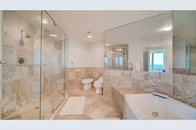 1455 Ocean #902, Miami Beach, FL 33139 - Photo 23