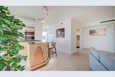 1455 Ocean #902, Miami Beach, FL 33139 - Photo 9
