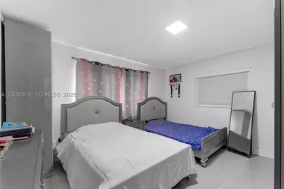 551 SW 127th, Miami, FL 33184 - Photo 15