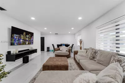 551 SW 127th, Miami, FL 33184 - Photo 5