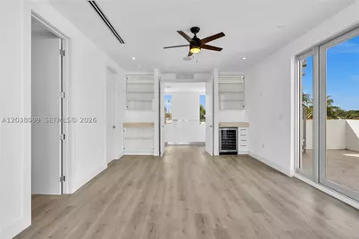 10755 SW 52nd, Miami, FL 33165 - Photo 11