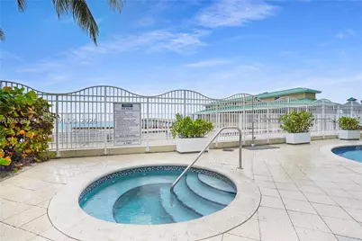 16699 Collins #1002, Sunny Isles Beach, FL 33160 - Photo 19