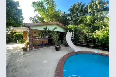 9601 SW 66th, Miami, FL 33173 - Photo 51