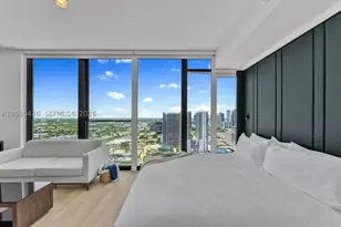 20 NE 11th, Miami, FL 33132 - Photo 35
